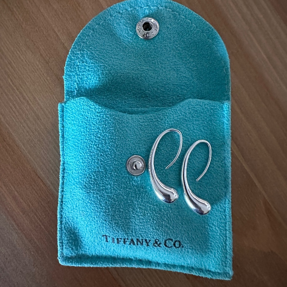 Tiffany & Co Silver Tear Drop Earrings